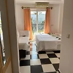 酒店 London House 凯梅尔