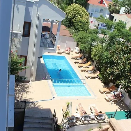 London House Hotel *
