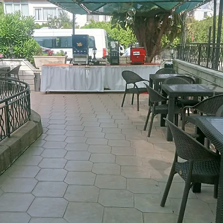 London House Hotell Kemer