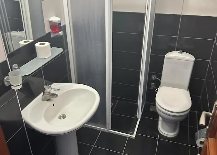 London House Hotel