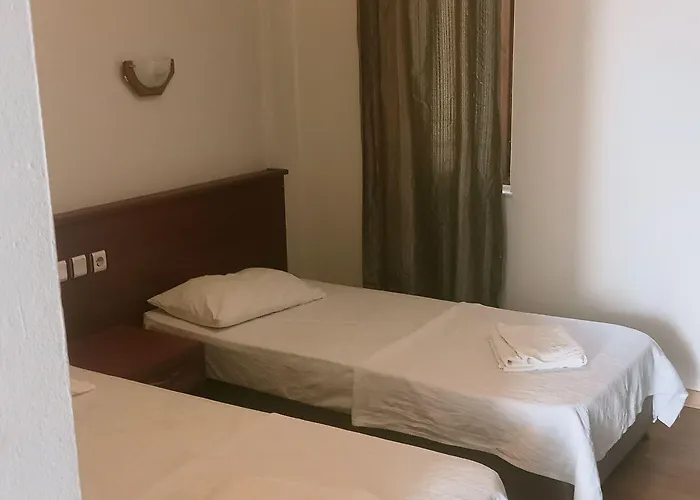 Hotel London House